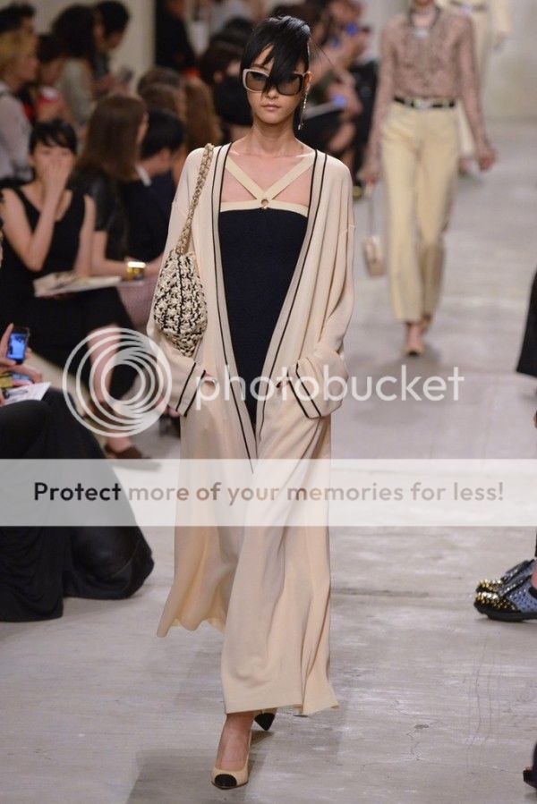 photo Chanel-Resort-2014-Collection-31-600x899_zps6a716150.jpg
