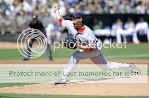 beckett-throwing